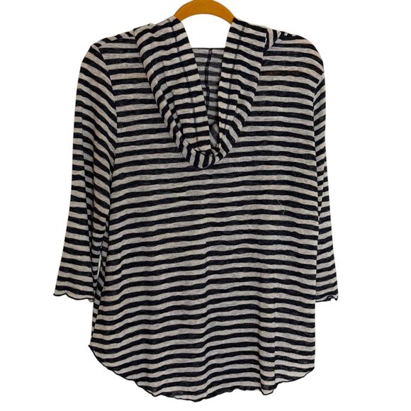 Maurices Hooded Knit Top Blouse Shirt Stripe Black White L bv - Picture 4 of 9